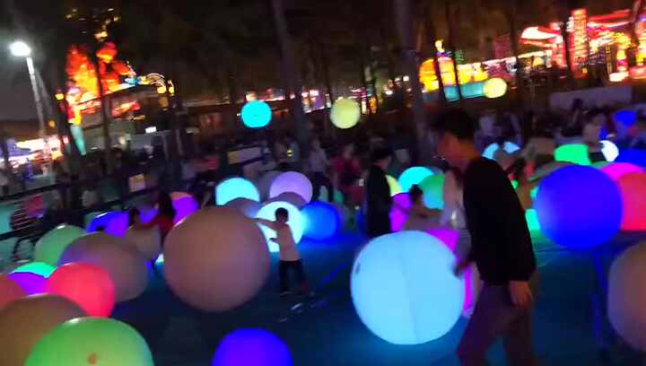 Luci Galleggianti Per Piscina 2025 - Ricaricabili, IP68, Cambio Colori Con Effetti Subacquei - Foto 7