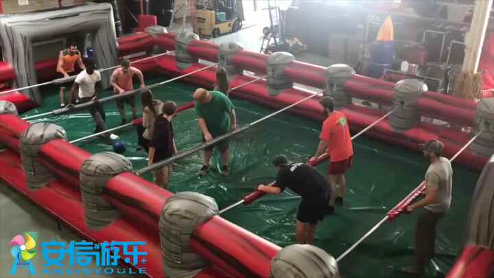 Juego de futbolín inflable para adultos, campo de fútbol humano