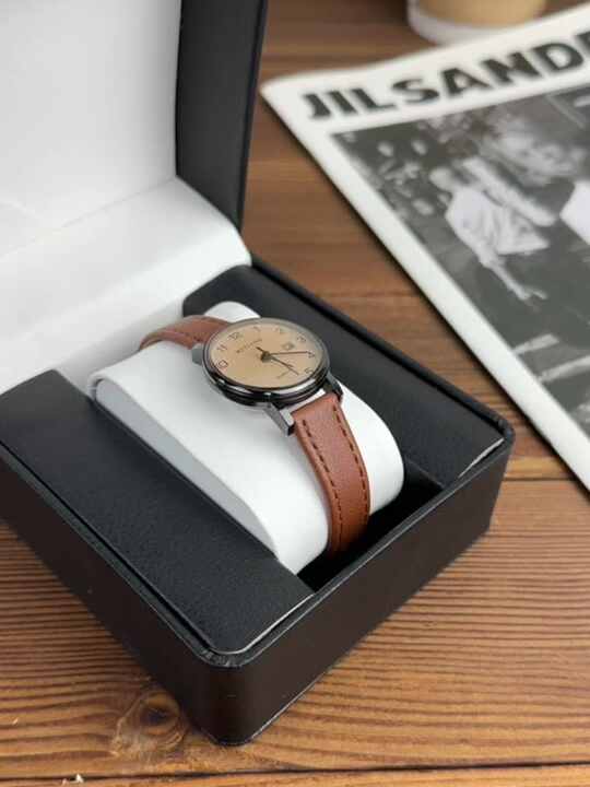 Cheap Leather Quartz Wrist Watch for Women Casual Stylish