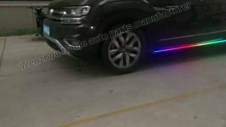 2 accessori in alluminio a forma di scala di pesce, gradini laterali adatti per Cadillac XT4 2018-2025 Pedana SUV auto pannello nero Nerf Bar bordo argento (con staffe