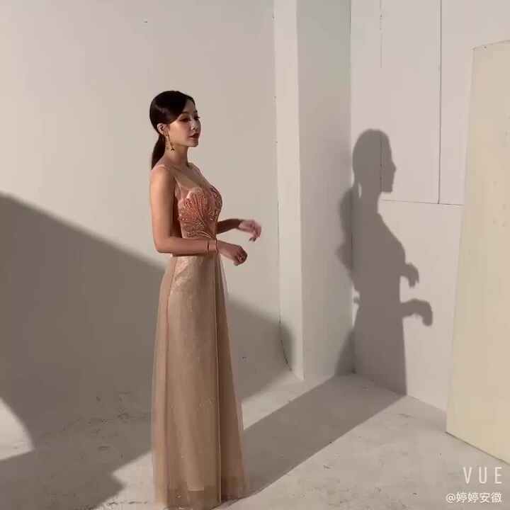 evening dresses made in china available we are China Guangzhou most famous evening gown manufacturer,have many style in stock if u are wholesale message us for wholesale price , wholesale price do u like it ? if