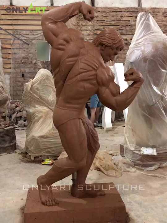 ガーデンジム装飾有名なヌード筋肉男メタル彫刻等身大ボディービルダー