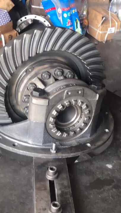 8-97388-712-0 NQR 7/43 320mm Differential Pinion for Isuzu 8-97388-712-0 NQR 7/43 320mm Differential Pinion for Isuzu