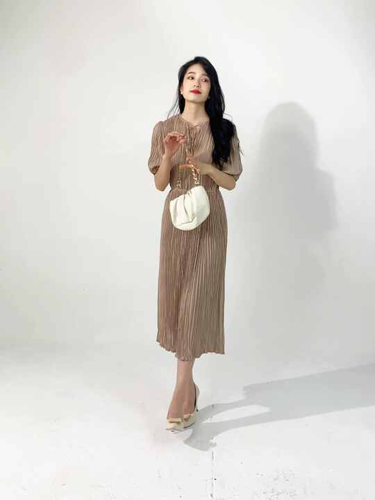 midi design dress 'Abbi' Cinched Waist Midi Dress