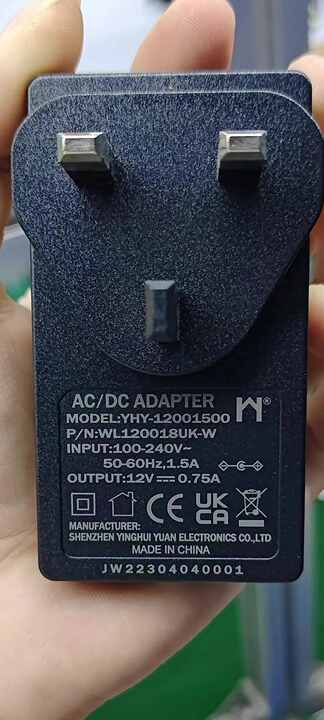 Alimentatore 8.4V 1A Con Spina 3.5mm - Per Luci, Tende E Progetti Elettrici