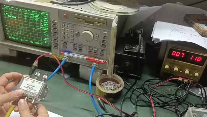 Catv Trunk Line Booster Tv signal Amplifier 20db 30 Db In-Line