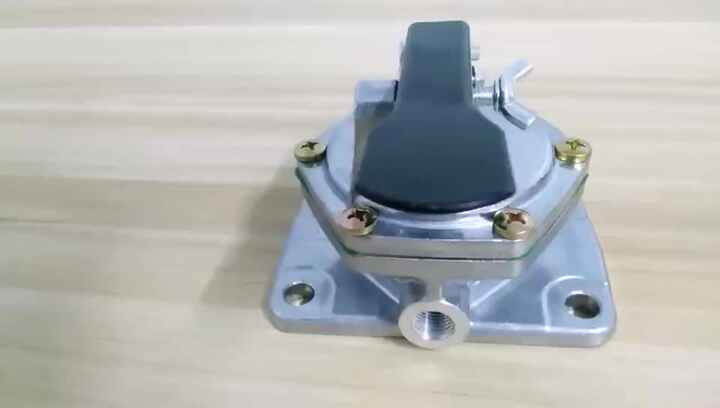 6251-71-8210 Fuel Feed Pump for PC400-7 - High Quality
