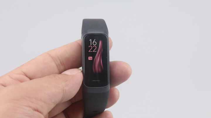 C60 Smart Watch with Heart Rate Monitor Fitness Band for Men Women