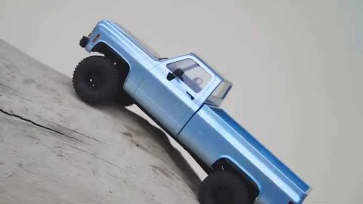 EAZYRC 1:18 Glacier RC Crawler 4x4 Offroad Truck Model