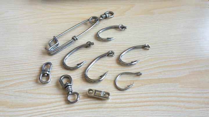 busy bea fish hooks Fish Hooks" Busy Bea: Rise of the Machines (TV Episode 2012)