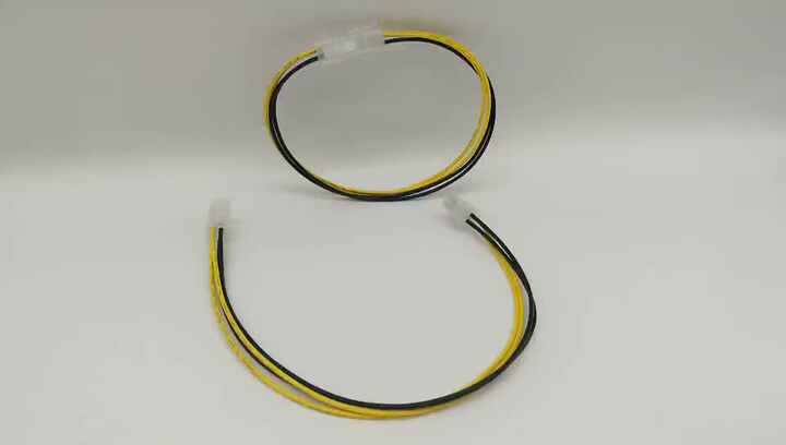 Adattatore Cavo Splitter Da Molex 4 Pin A 3/4 Pin Per Ventola PC - Regolatore Di Velocità 5V, 7V, 12V (Lunghezza 30cm) - 4