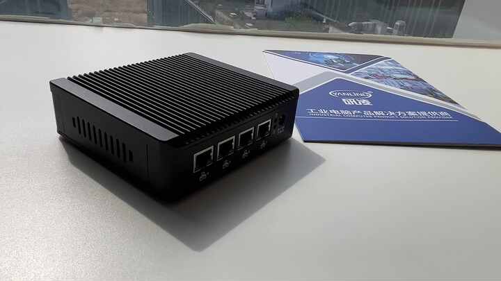 Fanless Industrial J3160 Four Core Firewall Appliance 4 Lan