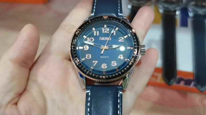 Skmei 9232 Men's Watch Stylish Quartz with Leather Strap