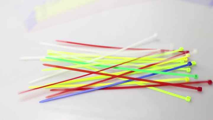 Secure Police Flex Plastic Zip Ties - Nylon 66 Handcuff Cables