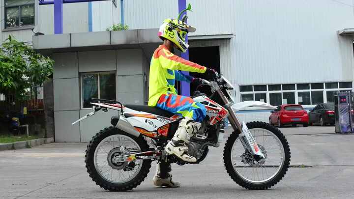 China Zongshen 250cc Water Cooling Dirt Bike - New Off-Road