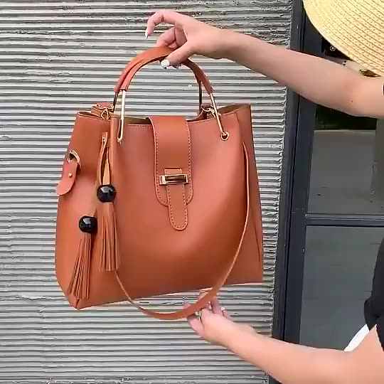 Ladies Handbags Online Pakistan: Designer Ladies Handbags