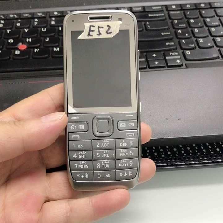 送料無料E52 NK WIFI GPS JAVA 3Gオリジナル格安バーロック解除携帯