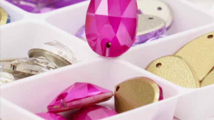 服のためのファンシークリスタルストーンデコレーションガラスライン