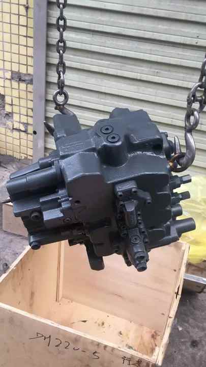 Original ZX160 Main Control Valve - Hitachi Excavator Parts