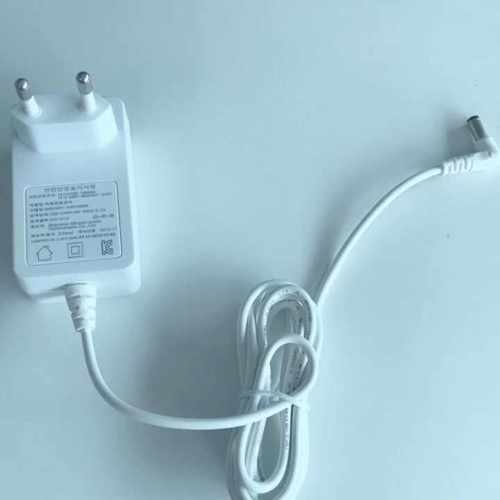 メーカークラス2ホワイトアダプター12V 1.5A 18ワットDC出力