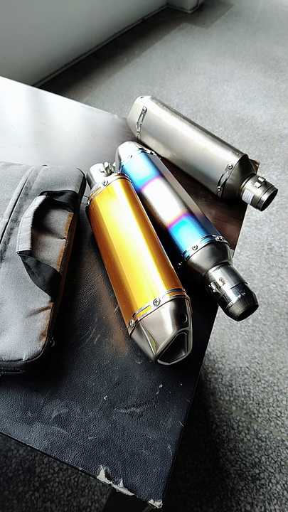 BLESS Nº48 Presuture Triangle Muffler 2.25 inch Inlet/Outlet