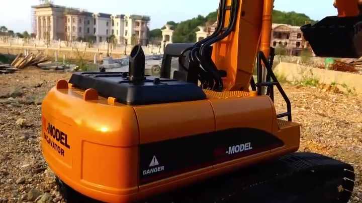 wltoys 16800 excavator ショベルカー Wltoys 16800 1/16 RC Excavator Truck - 2.4G 23CH Metal Digger