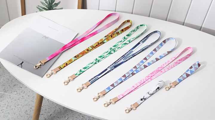 Set 6 Portachiavi Con Cordino E Cinturino Da Polso Colorati, Multicolore, 16 Cm