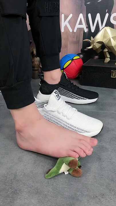 Free Shipping's Items Customize Soccer Fashion Shoes for Men