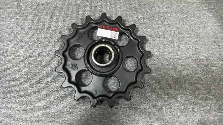 Yukinobu.ChaiNo.8キグバック付き Undercarriage Components - Kubota KH28 Sprocket by Fulian