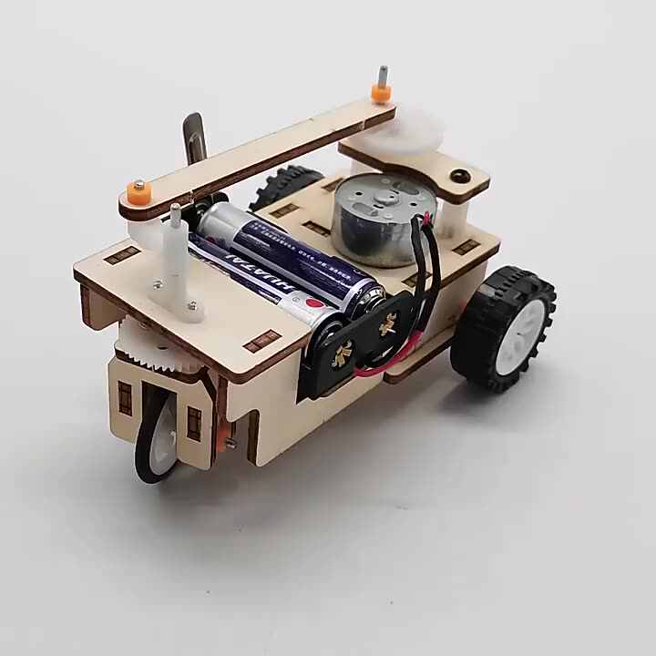 ハンドメイド木製 三輪車 49a065b58697d8ec1717422315.png