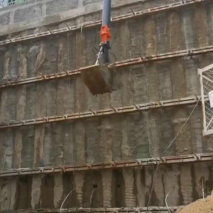 Cheaper 28m Long Boom Telescopic Arm With Clamshell for HITACHI