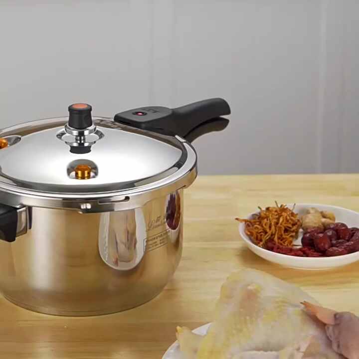 New Design Non Stick 304 Stainless Steel Pressure Cooker