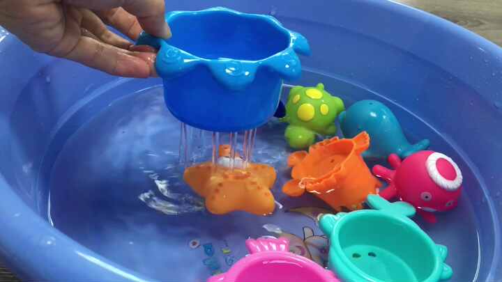 thumbnail image 2 of 30 Pcs Axolotl Bath Toys - Pink Rubber Squeaky Float Toys For Pool & Bath Time 2 of 12