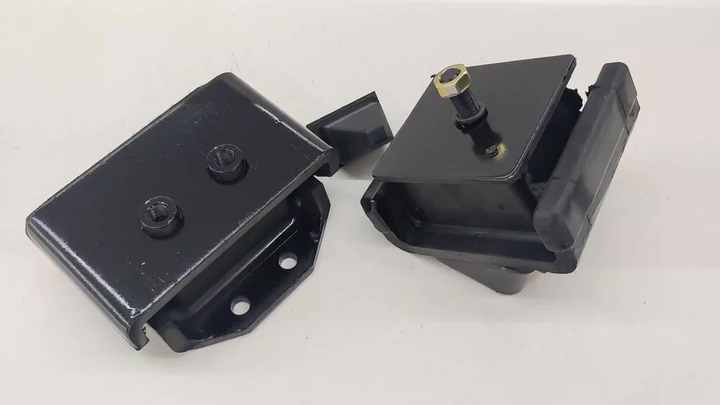 ピース 2輪 デイトナ ゴールデンパッドχ（カイ） フロント 品番：97120