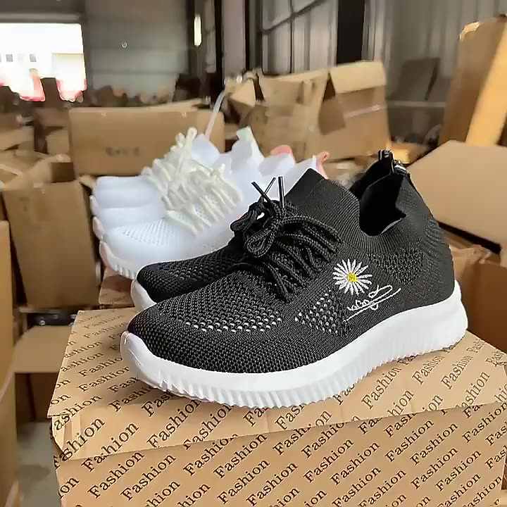 Chaussures de course de sport décontractées pour hommes baskets respirantes  vente en gros de chaussures de marche pour hommes