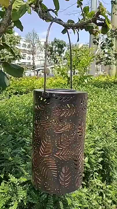 Lampada Appesa Da Giardino Stile Marocchino Con LED Solari - 20 Luci, Metallo Smaltato, Altezza 33 Cm