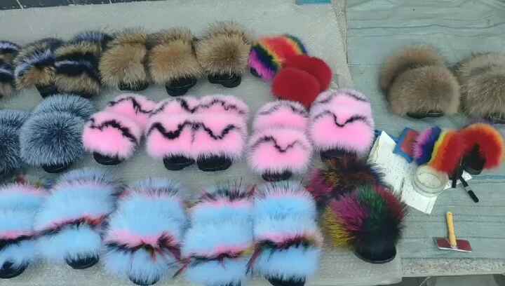 Wholesale Custom logo update style women fur slippers slides real pink fur  slippers sandals From m.