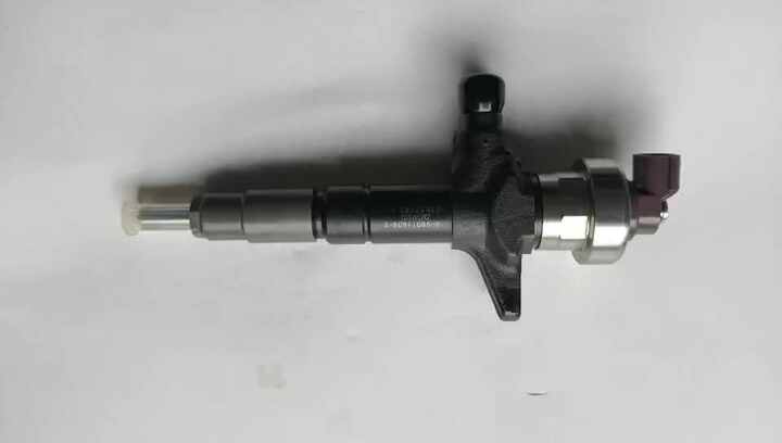 23670-30440 Common Rail Injector Hiace /hilux 1KD FTV Engine Parts