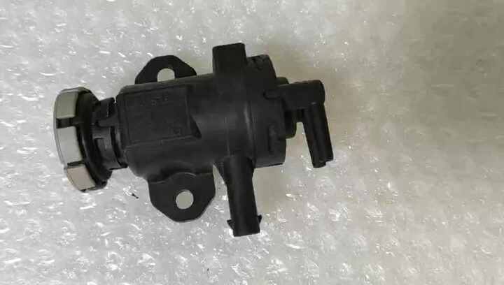 VACUUM VALVE for 3 Series m57 e90 e60 e63 e65 DIESEL 3024421/1928  