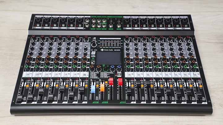 GAX-GS12 Professional 12-Channel Mixer - 99 Effects Grouping