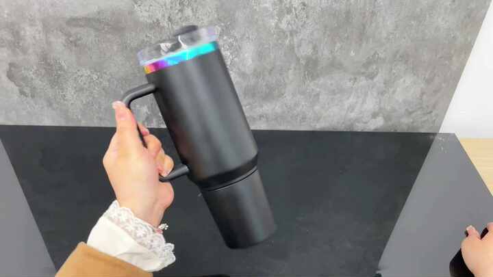 USA Warehouse 40oz Tumbler Bottle with Screw off Hidden Base