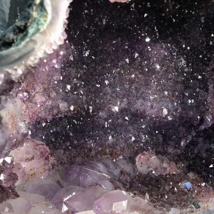 卸売天然大型ブラジルクリスタル石英洞窟クラスターアメジスト大聖堂