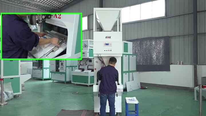 0.5-5kg Semi Automatic Flatten Rice Vacuum Packing Machine - Buy 0.5 ...