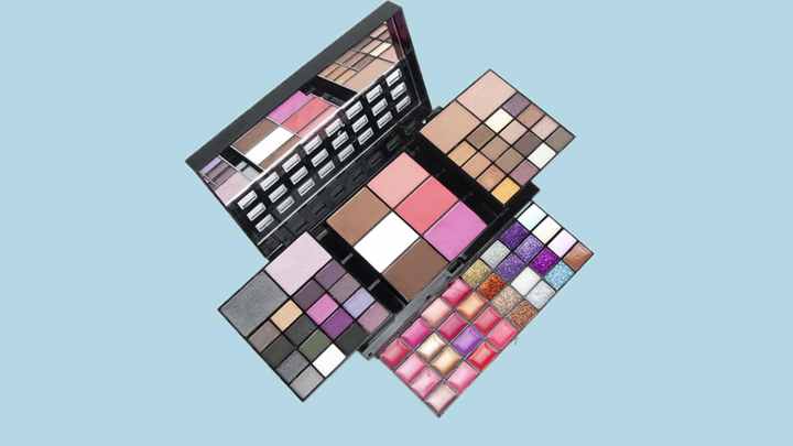 74 Colors Makeup Set for Women - Complete Makeup Cosmetics Kit