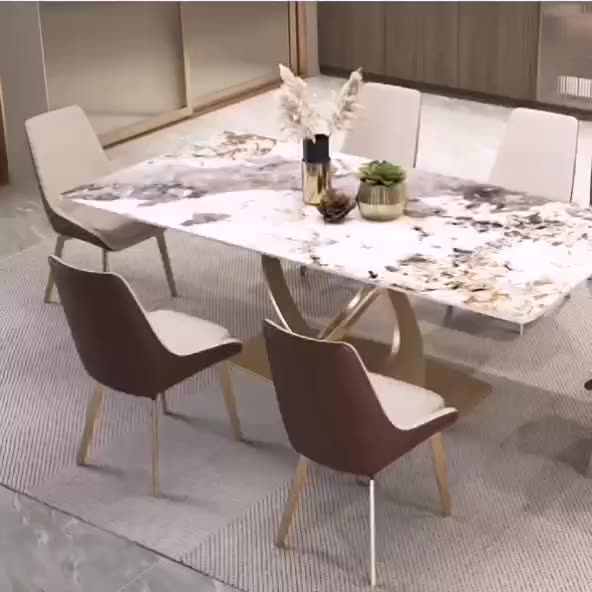 8人掛けのモダンでスタイリッシュで豪華な大理石のダイニング
