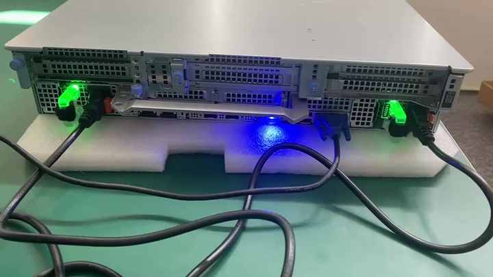 PowerEdge R630 (8コア16スレッド 2基、ラッチ故障品) DELL のサーバーの ディスク交換をしてみた @PowerEdge