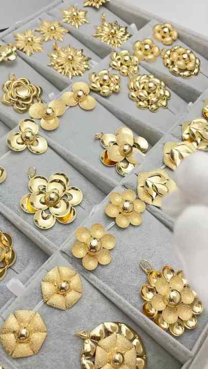 Custom 14K Gold Plated Flower Jewelry Set for Women OEM