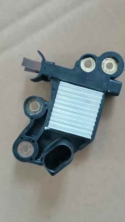 14V ORIGINAL REGULATOR 0272220842 0 272 220 842 for CS75| Alibaba.com