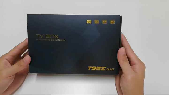 T95Z Plus TV Box - Android 12, 6K, 4GB RAM, OEM Customization
