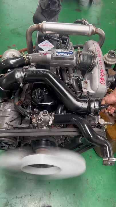 三菱キャンター用4M42エンジン、1981-1991年式、木箱梱包